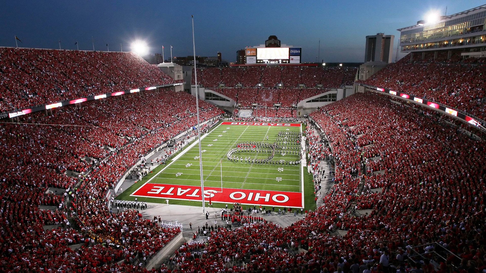 LOL赛场英雄操作精彩纷呈，lol比赛精彩操作集锦